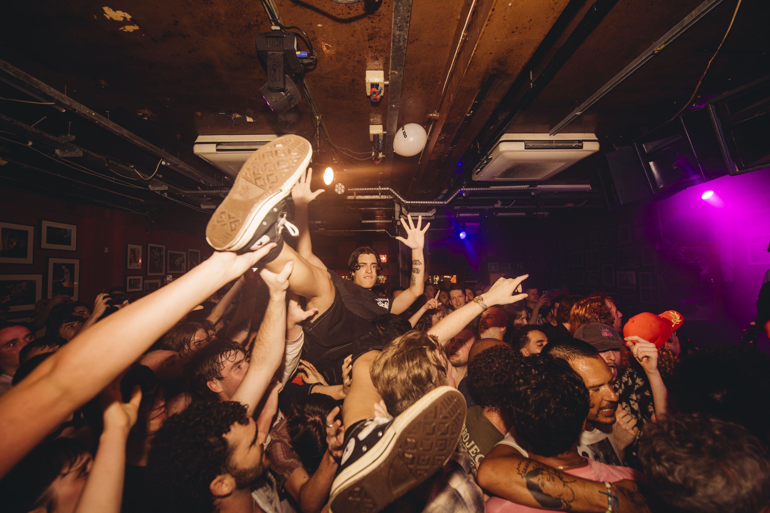 Welly bring the mayhem, Sports Team bring the carnage for Dork 100 at The 100 Club