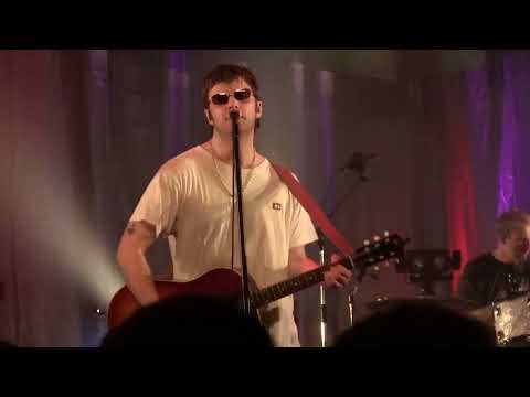 "It's Amazing to Be Young" Fontaines D.C. Live at Toyosu Pit in Tokyo, Japan