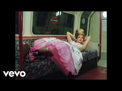 Baby Queen - Narcissist (Official Video)