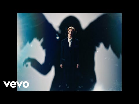 Gia Ford - Falling In Love Again (Official Music Video)
