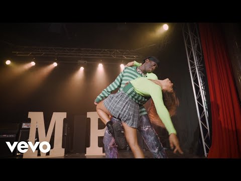 Master Peace - Love Bites (Official Video)