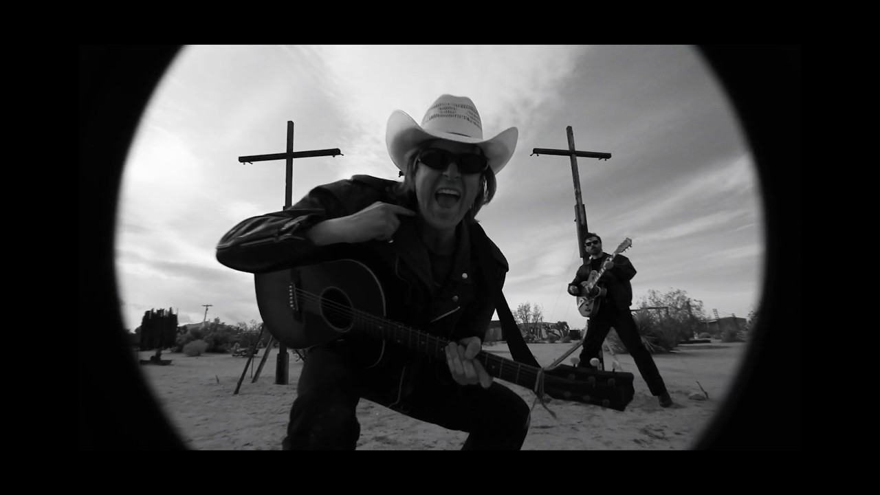 The Amazons - Love Is A Dog From Hell (Official Music Video)