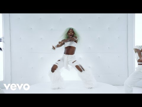 Bree Runway - HOT HOT