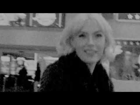 GWENNO - DANCING ON VOLCANOES