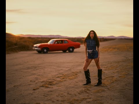 SASAMI - In Love With A Memory (feat. Clairo) (Official Video)