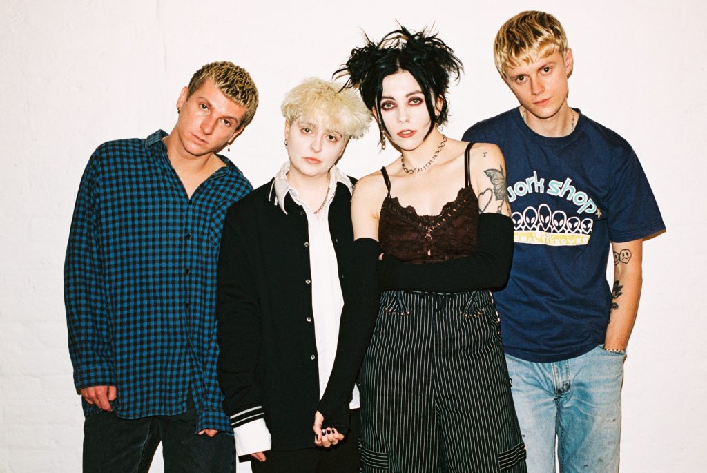 Pale Waves