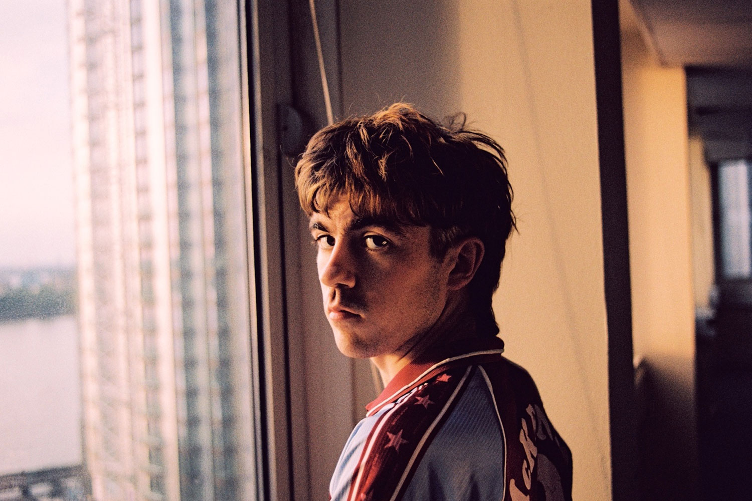 Declan McKenna is back with a brand new low-key bop, &lsquo;My House&rsquo; - Dork