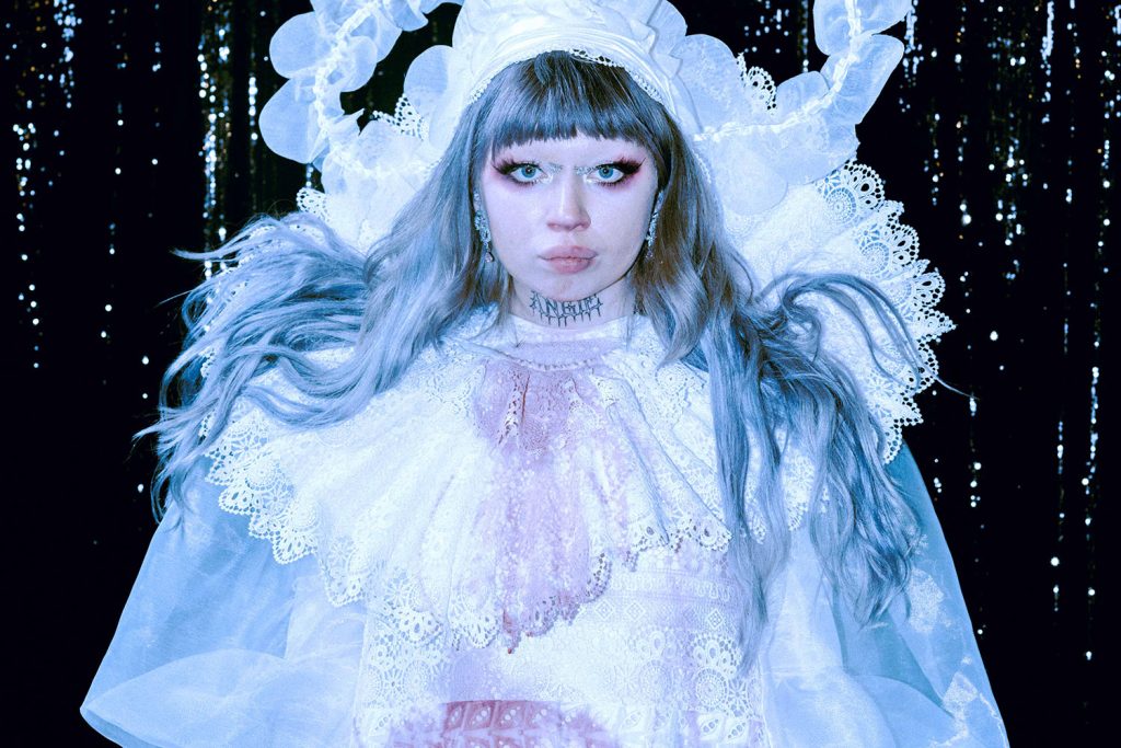 Jazmin Bean has released a new single, 'Piggie' Dork