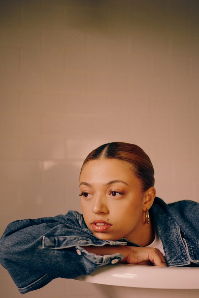 Mahalia: "I want people to understand my world" Mahalia: "I want people to understand my world"