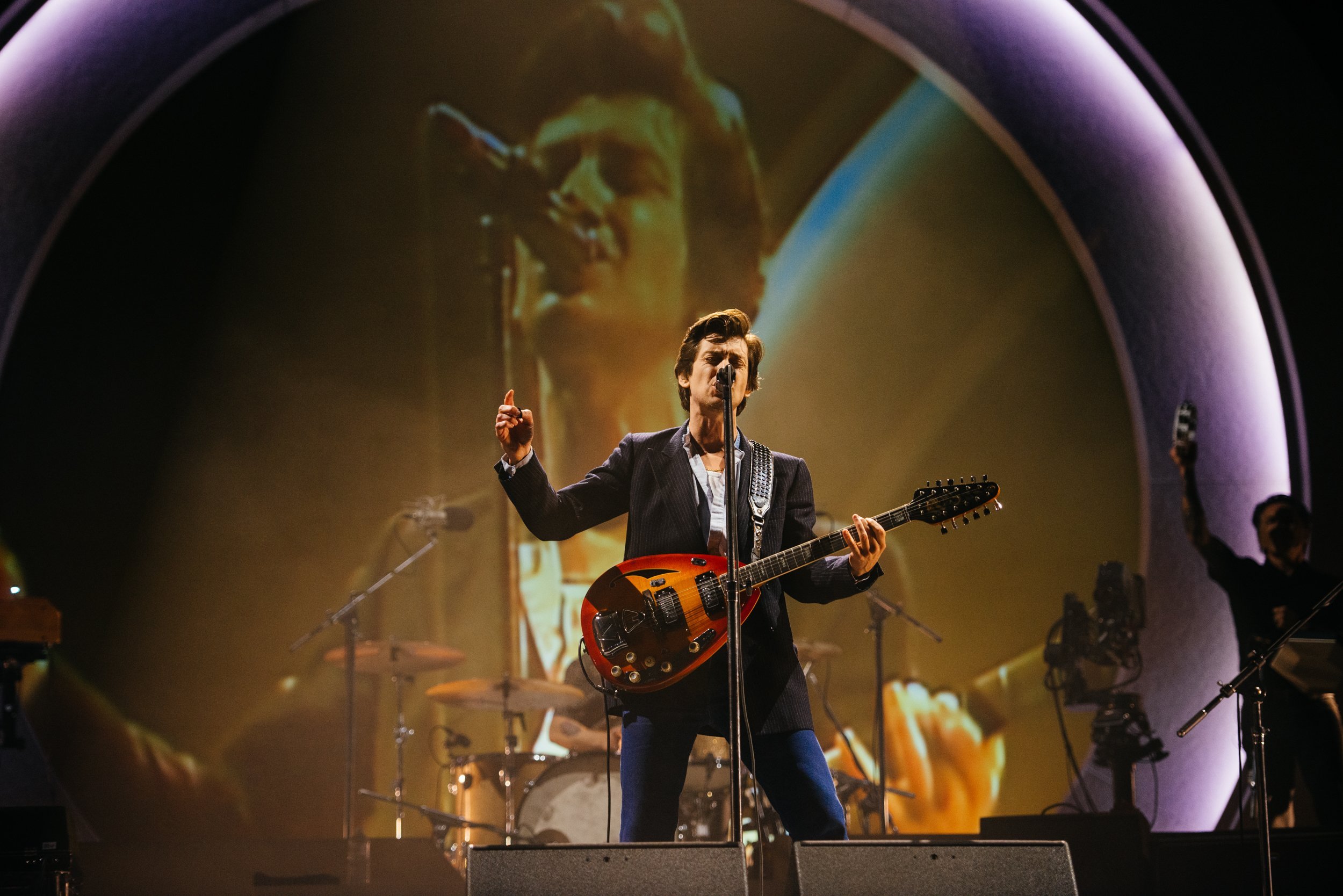 Wolf Alice stake their claim as Arctic Monkeys, Bring Me The Horizon and more mark a big second day at Reading 2022