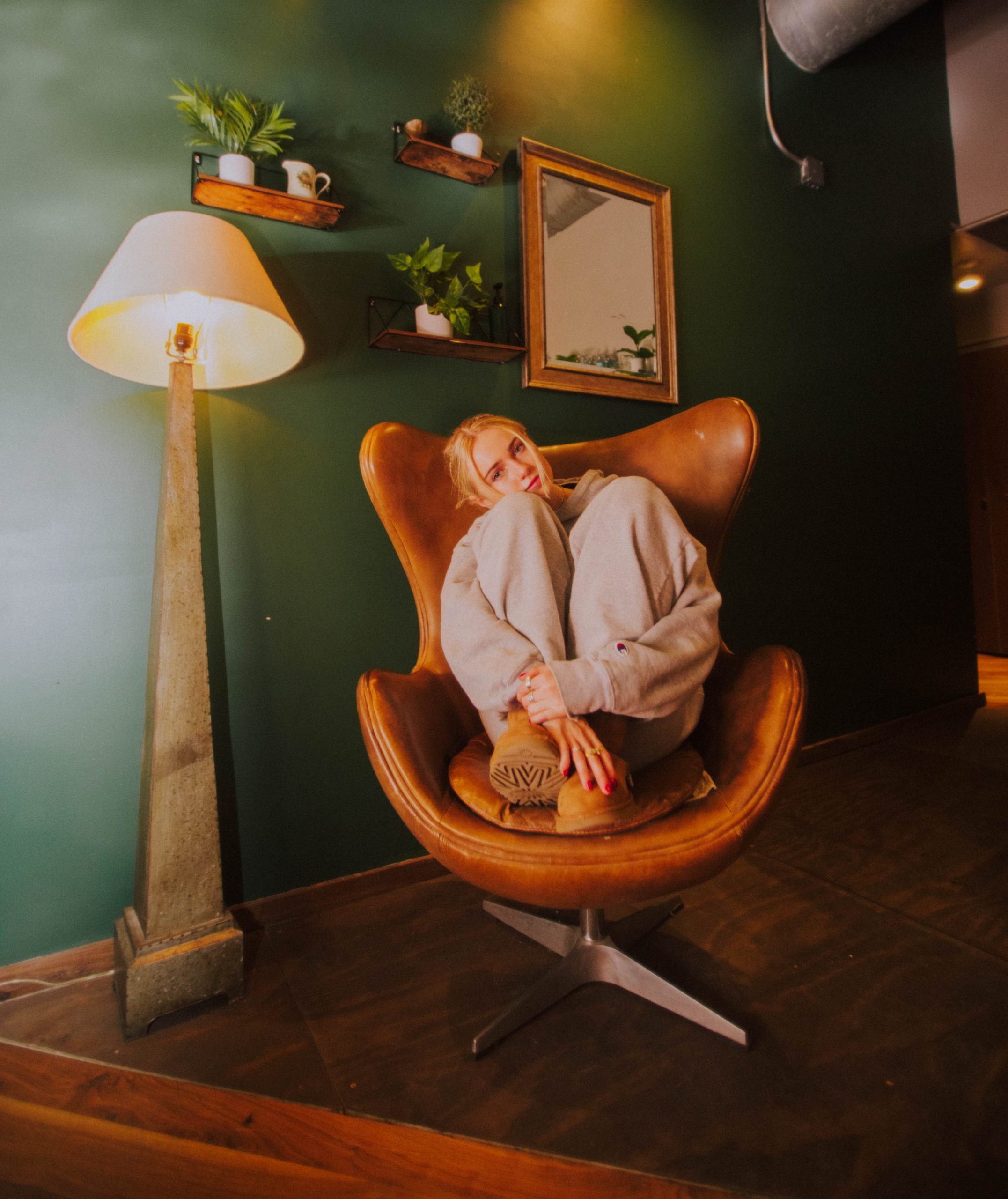 Claire Rosinkranz: Swinging at the stars