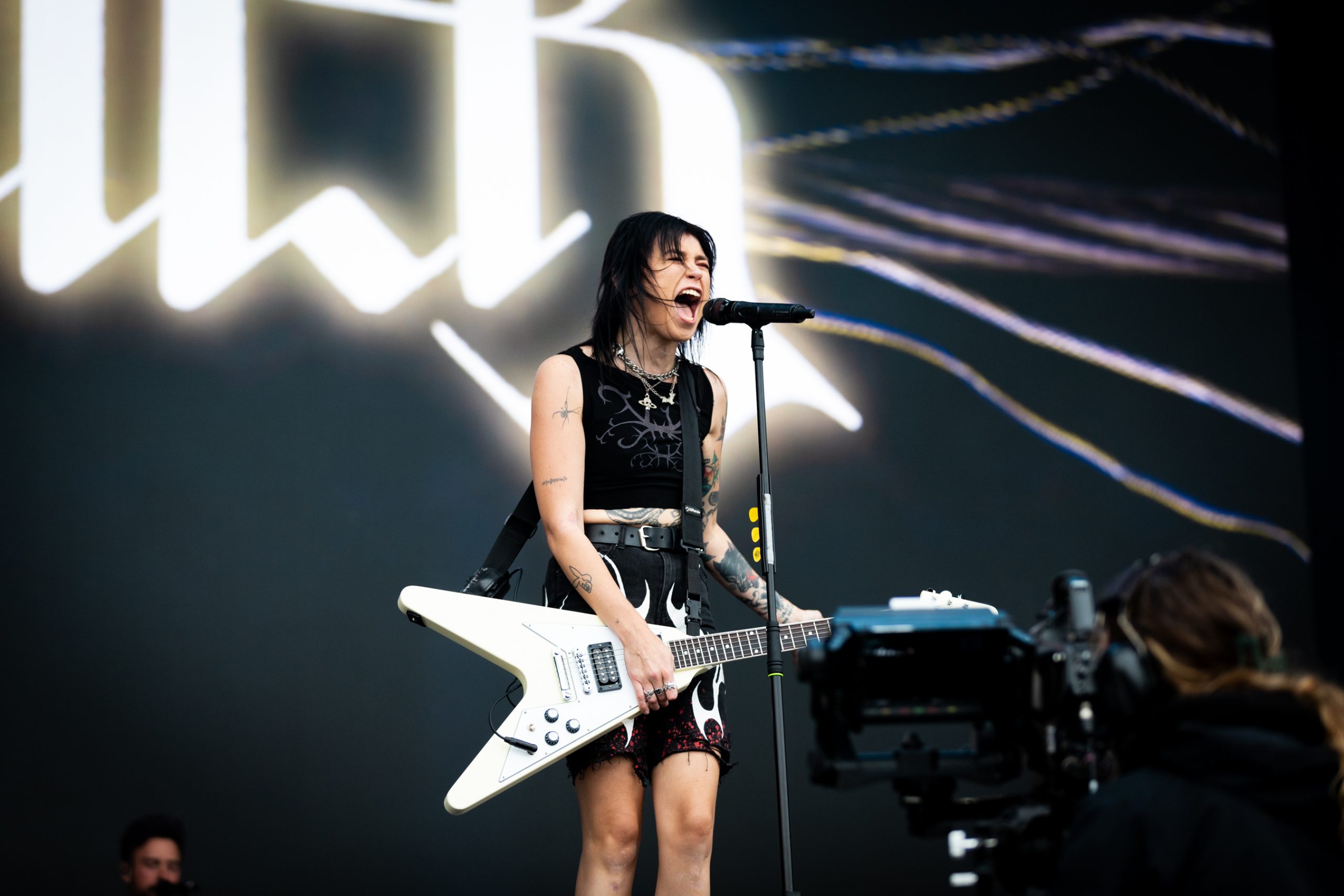 Hot Milk leave the stage with the crowd chanting their name at Reading 2023