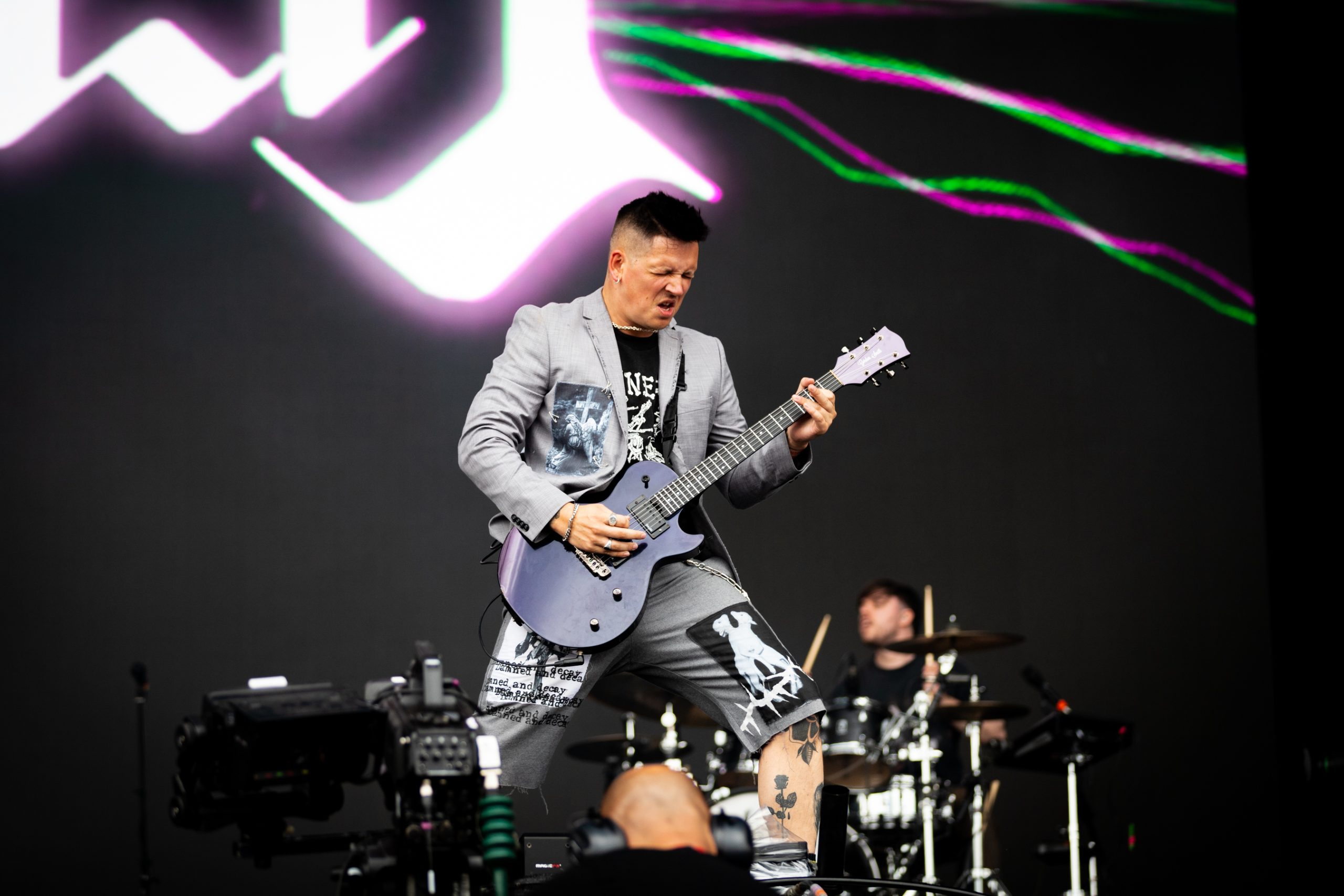 Hot Milk leave the stage with the crowd chanting their name at Reading 2023