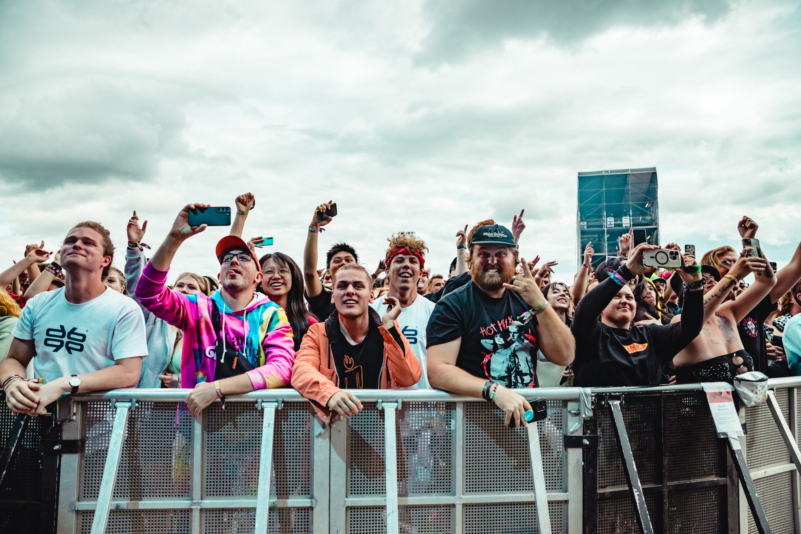 Hot Milk leave the stage with the crowd chanting their name at Reading 2023