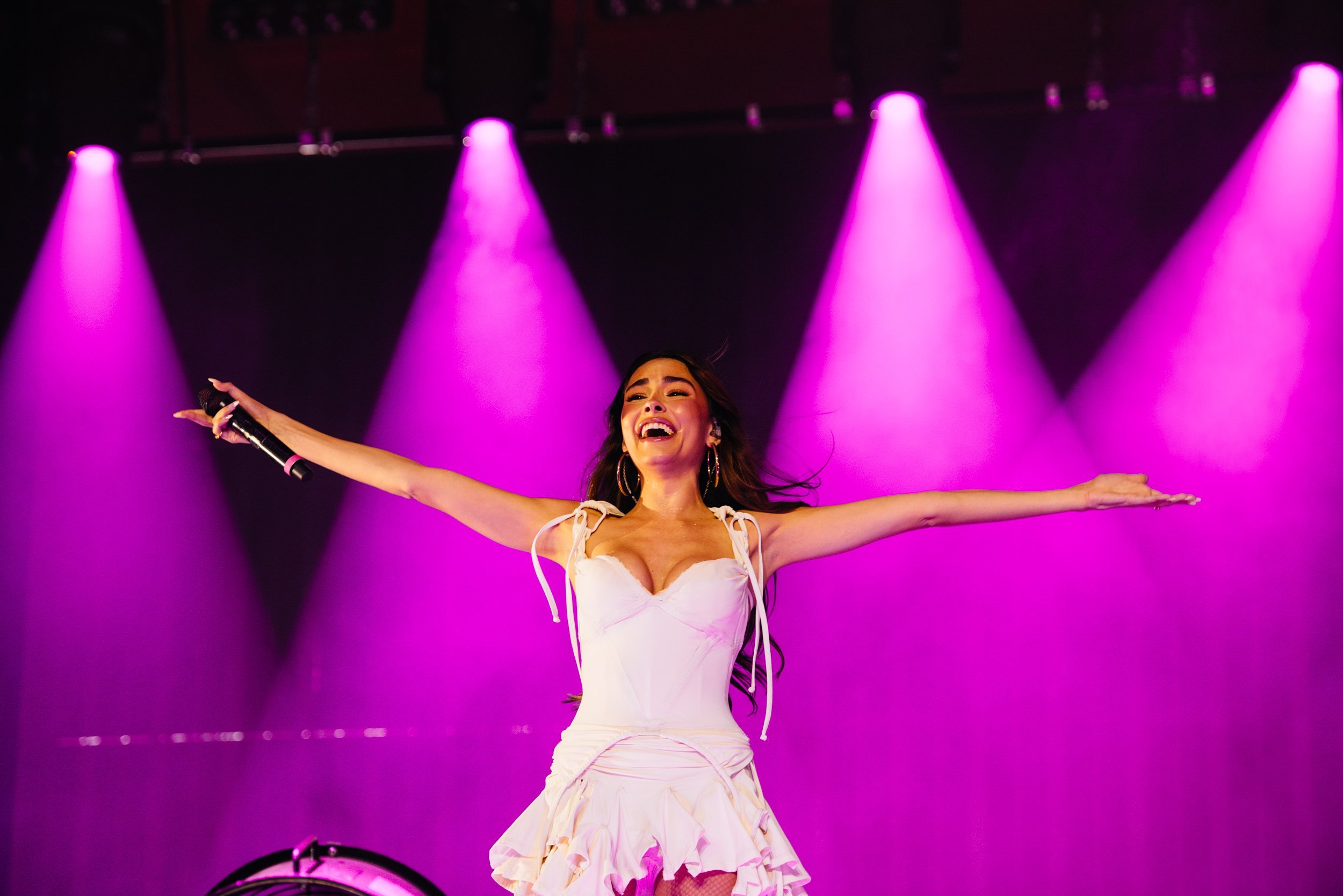Wolf Alice stake their claim as Arctic Monkeys, Bring Me The Horizon and more mark a big second day at Reading 2022
