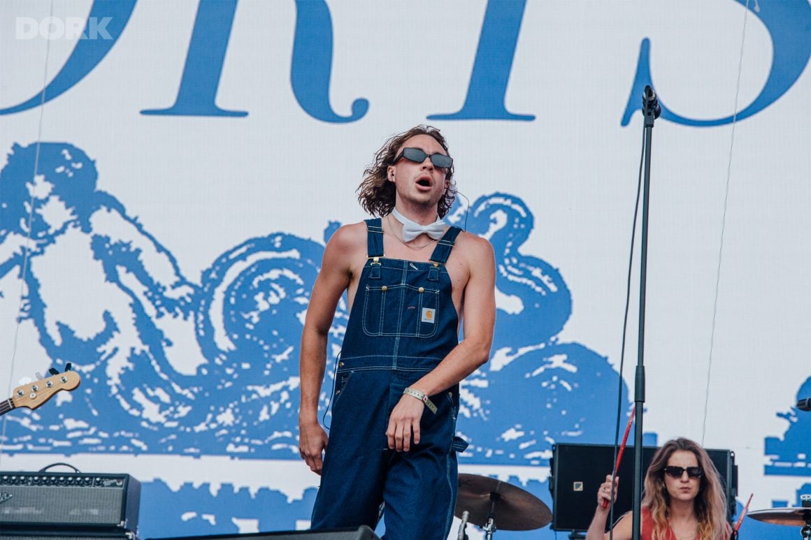 Insert your own 'Sports Team are full of hot air' jokes, as the self-proclaimed 'best live band in the world' prove they've got what it takes for a Main Stage slot at Reading 2021