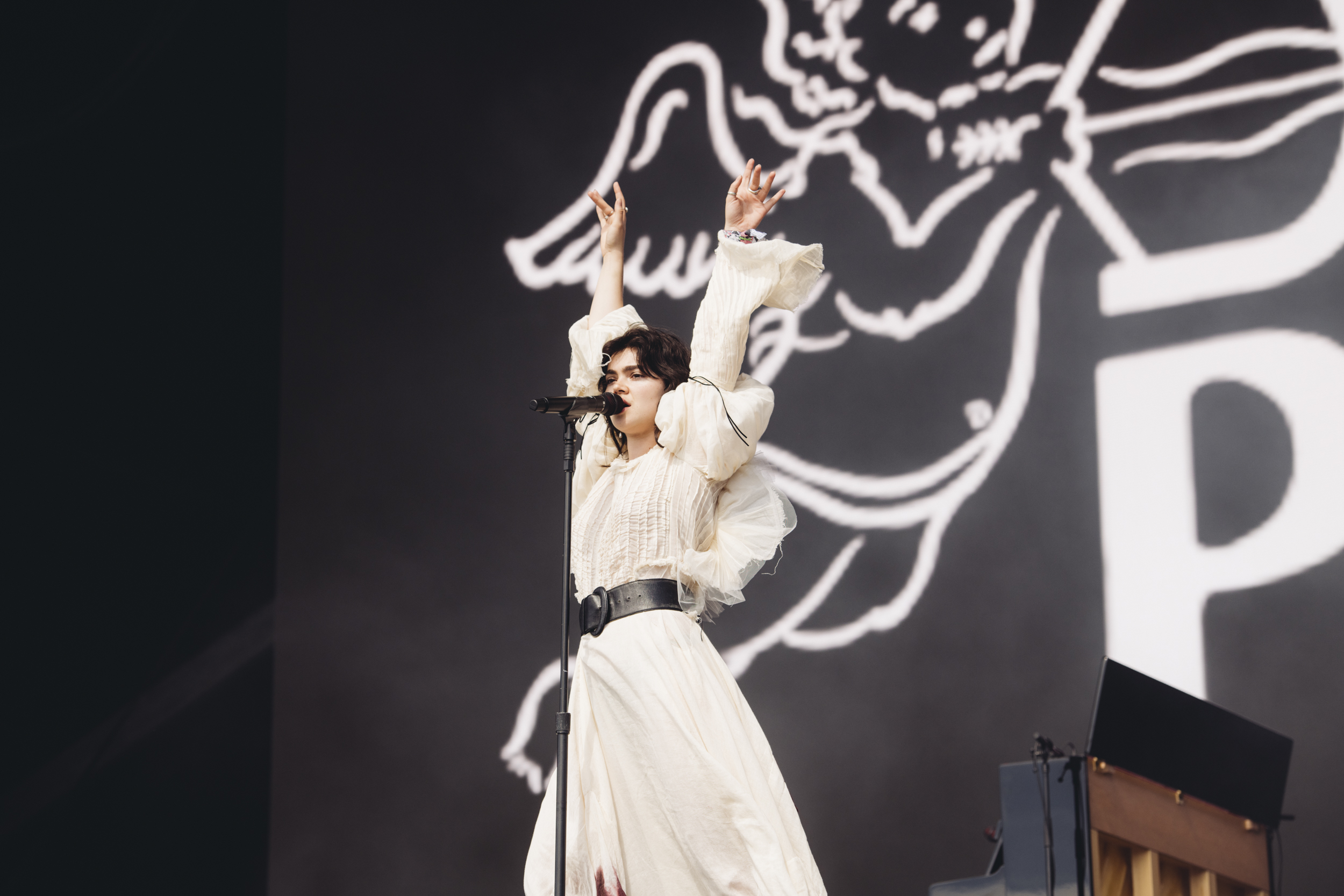 The Last Dinner Party bring pure theatre, classic rock n’ roll and pop camaraderie to Glastonbury 2024 The Last Dinner Party bring pure theatre, classic rock n’ roll and pop camaraderie to Glastonbury 2024