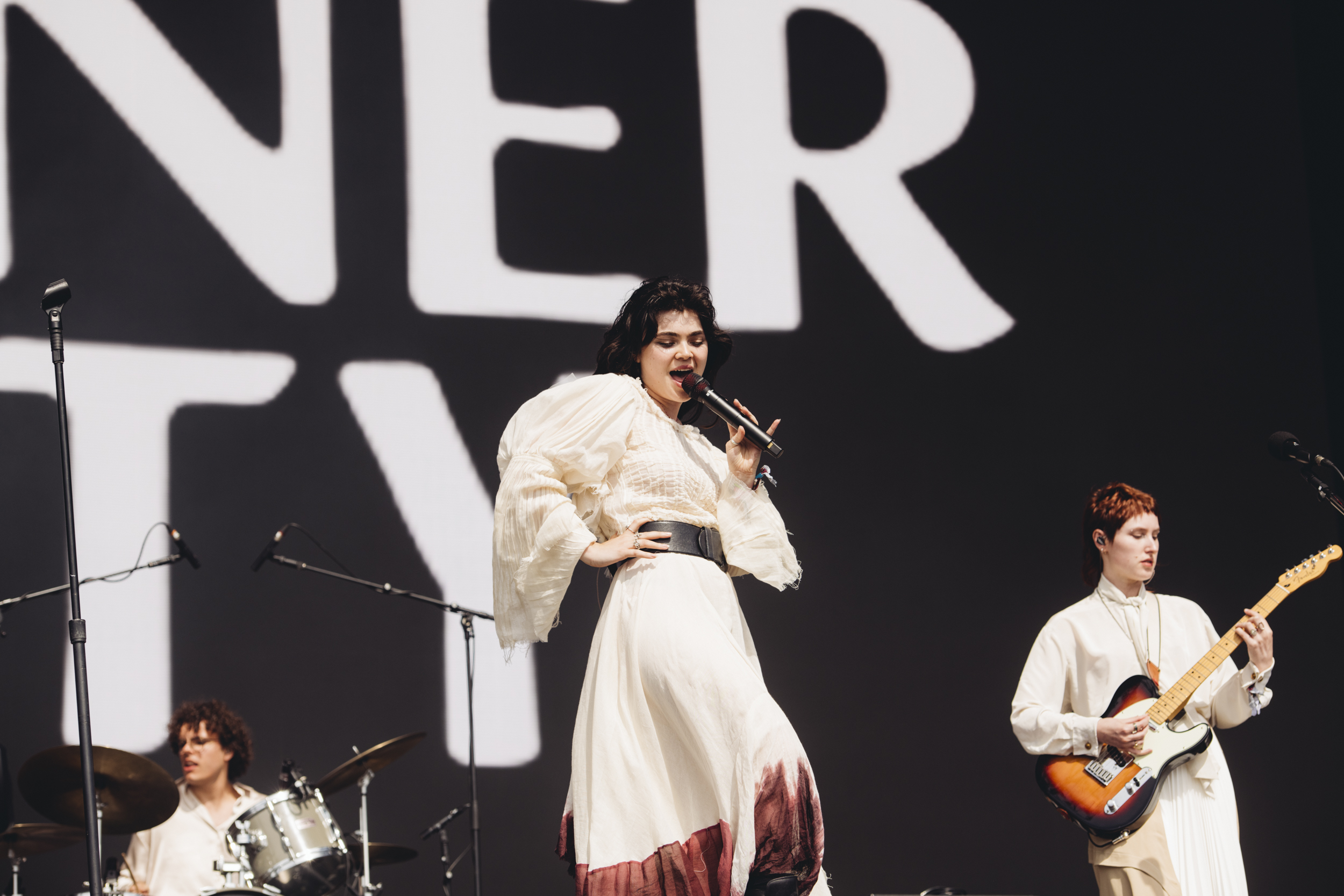 The Last Dinner Party bring pure theatre, classic rock n’ roll and pop camaraderie to Glastonbury 2024 The Last Dinner Party bring pure theatre, classic rock n’ roll and pop camaraderie to Glastonbury 2024