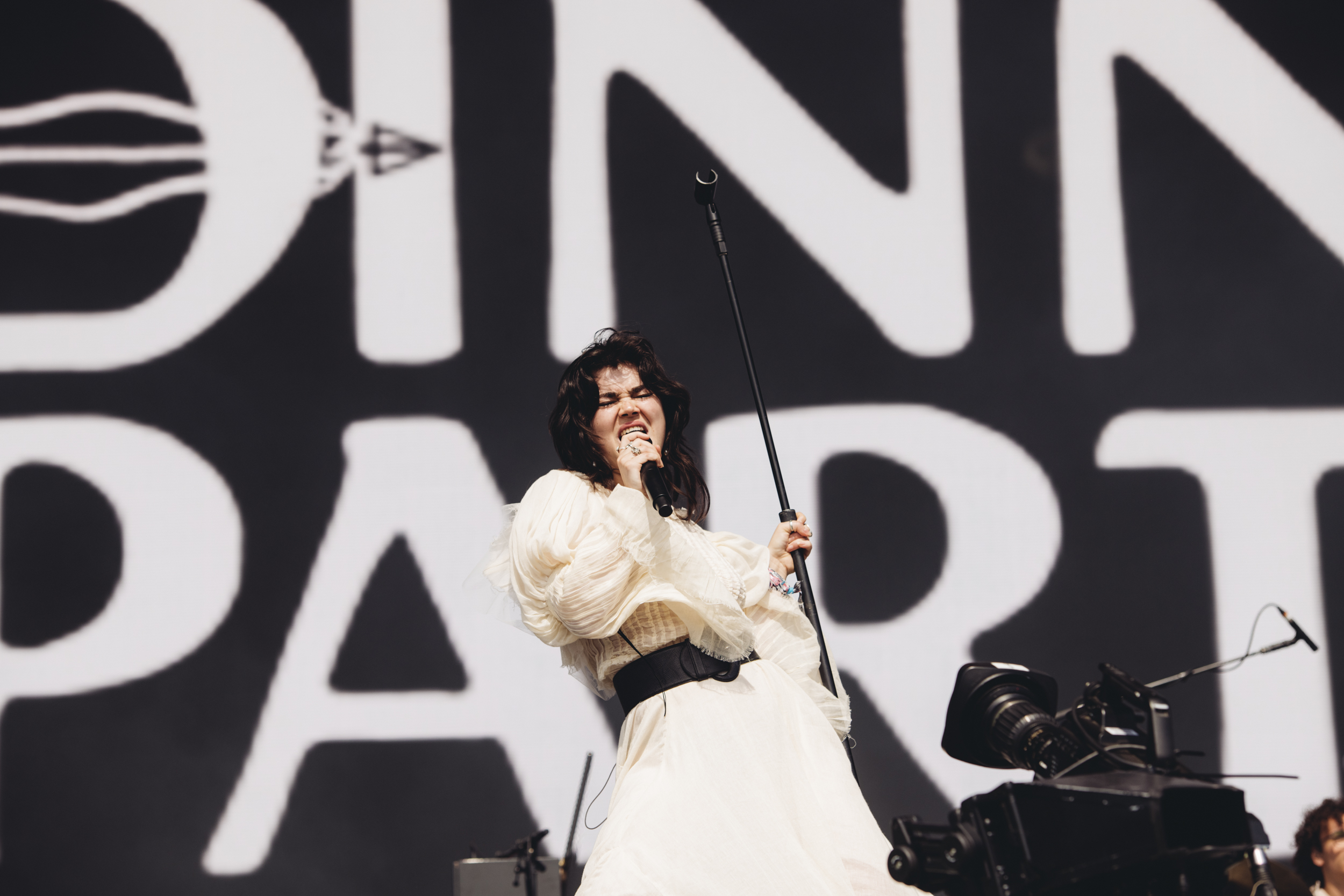 The Last Dinner Party bring pure theatre, classic rock n’ roll and pop camaraderie to Glastonbury 2024 The Last Dinner Party bring pure theatre, classic rock n’ roll and pop camaraderie to Glastonbury 2024