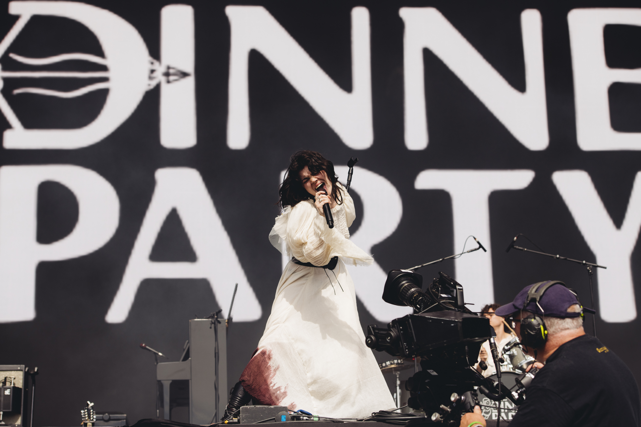 The Last Dinner Party bring pure theatre, classic rock n’ roll and pop camaraderie to Glastonbury 2024 The Last Dinner Party bring pure theatre, classic rock n’ roll and pop camaraderie to Glastonbury 2024