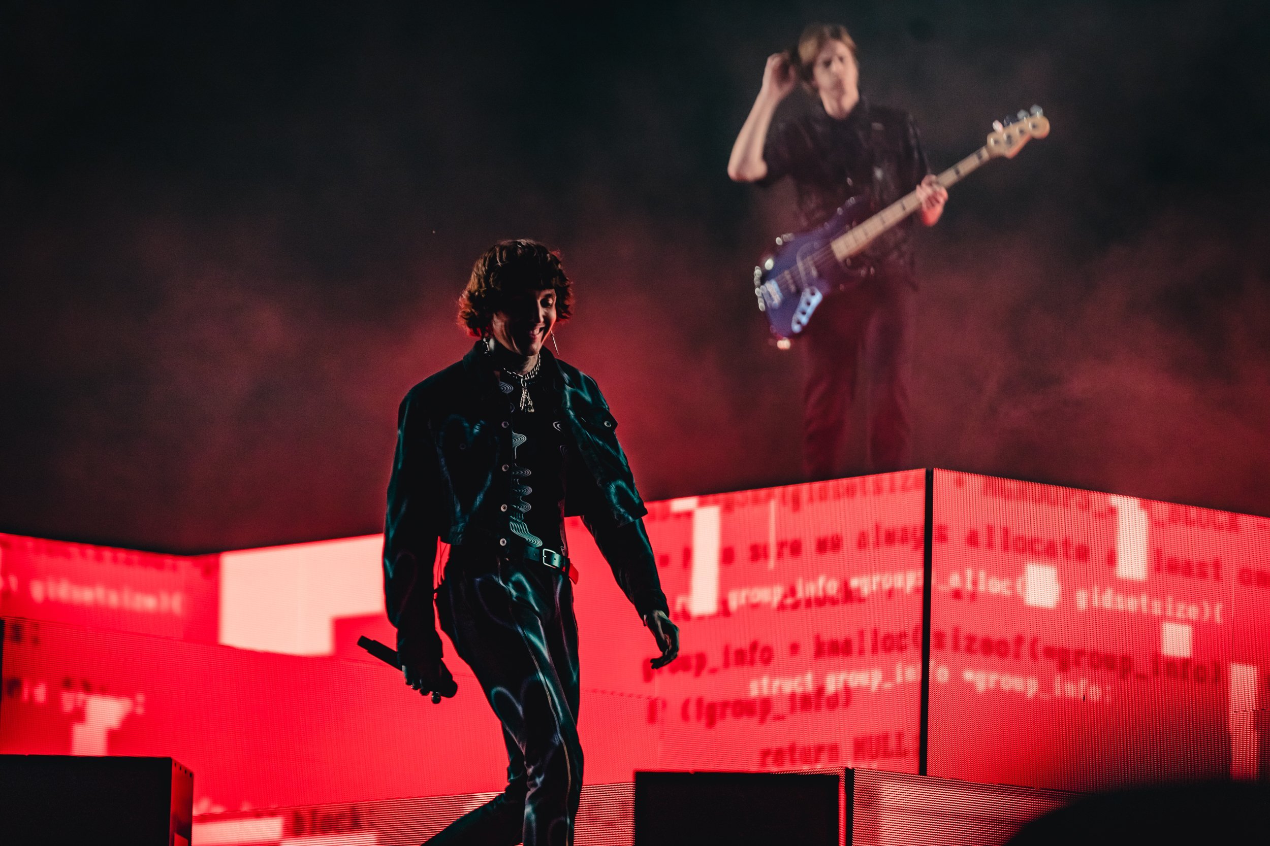 Wolf Alice stake their claim as Arctic Monkeys, Bring Me The Horizon and more mark a big second day at Reading 2022