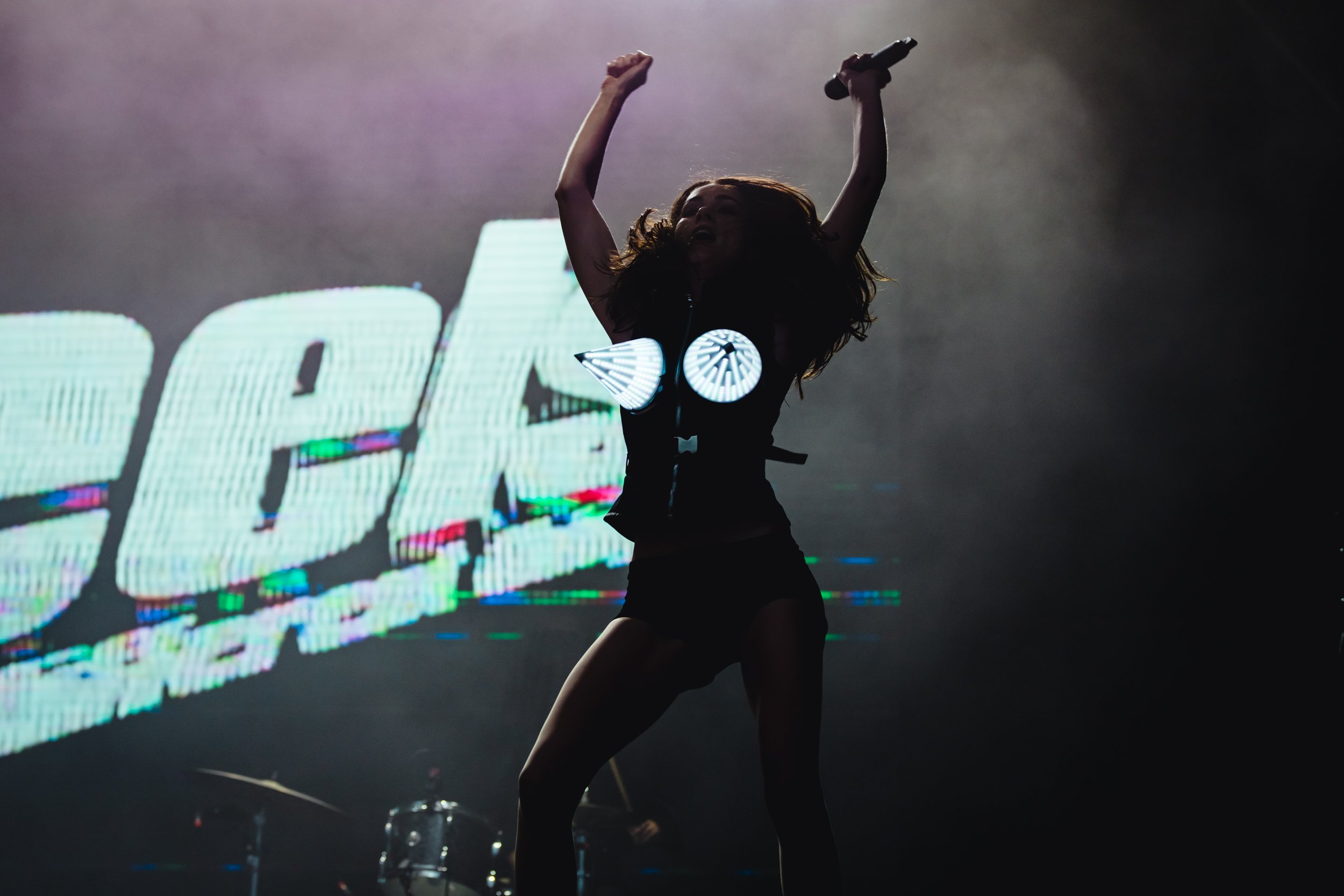 Confidence Man brought the party to Standon Calling 2023 - photos Confidence Man brought the party to Standon Calling 2023 - photos