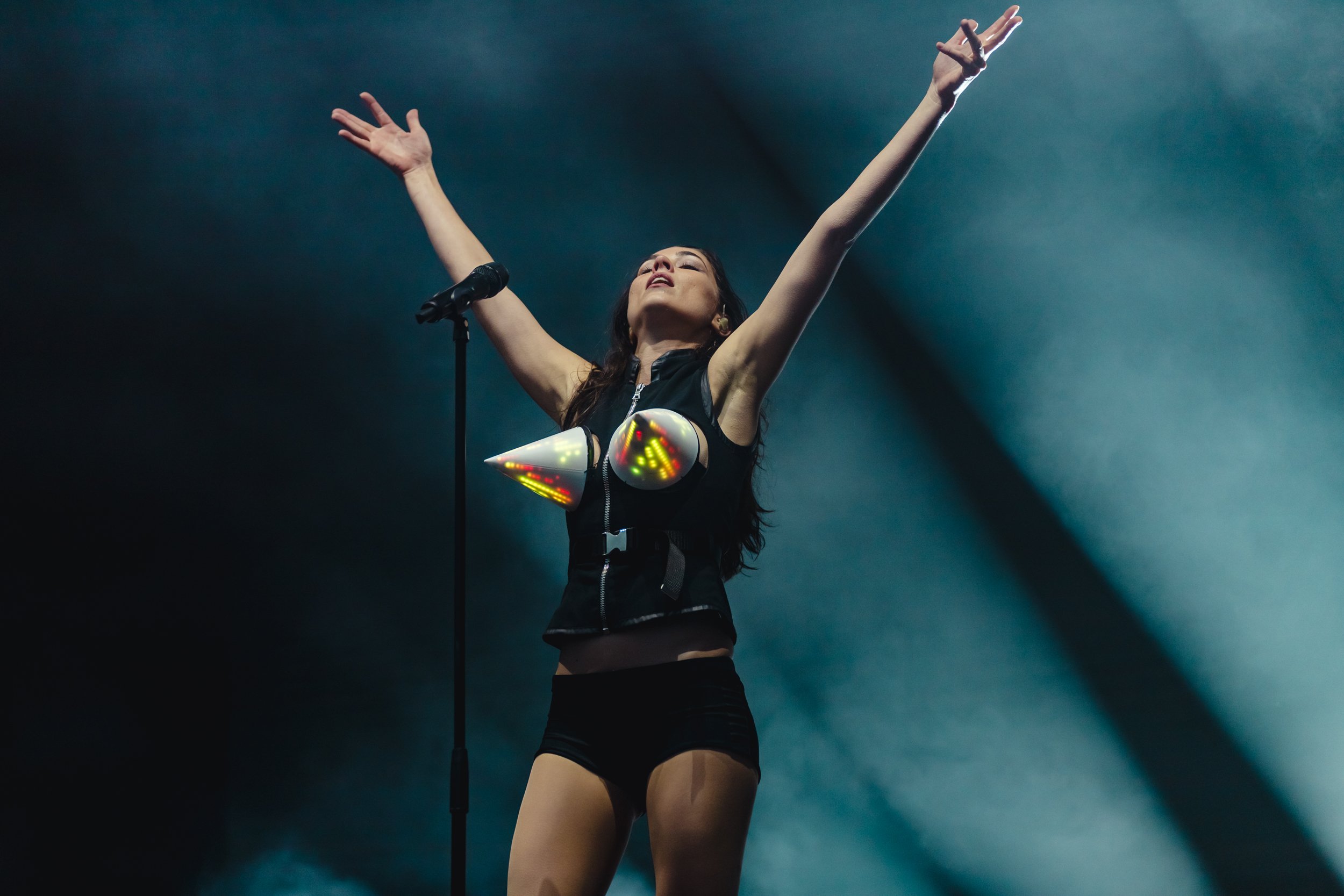 Confidence Man brought the party to Standon Calling 2023 - photos Confidence Man brought the party to Standon Calling 2023 - photos
