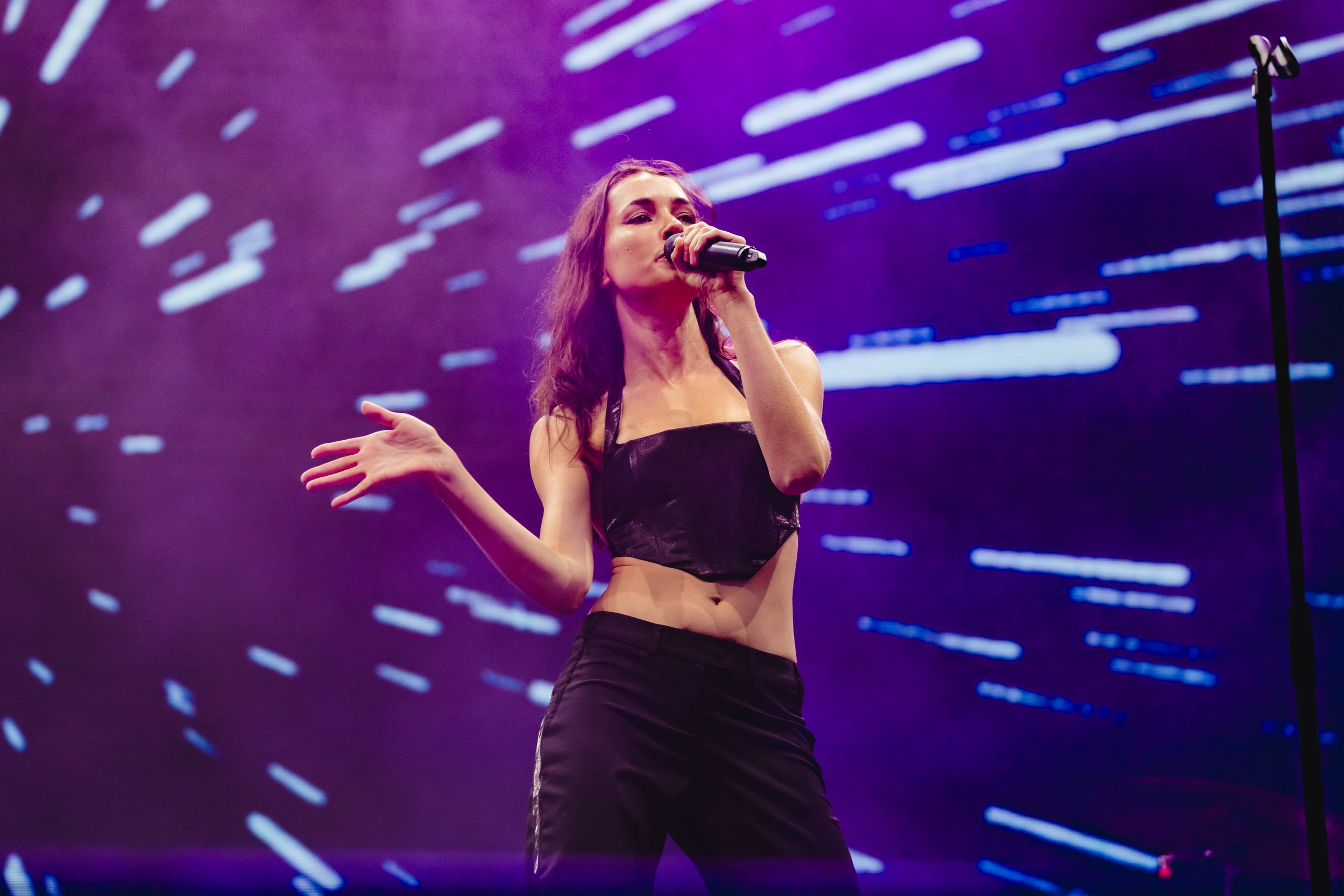 Confidence Man brought the party to Standon Calling 2023 - photos Confidence Man brought the party to Standon Calling 2023 - photos