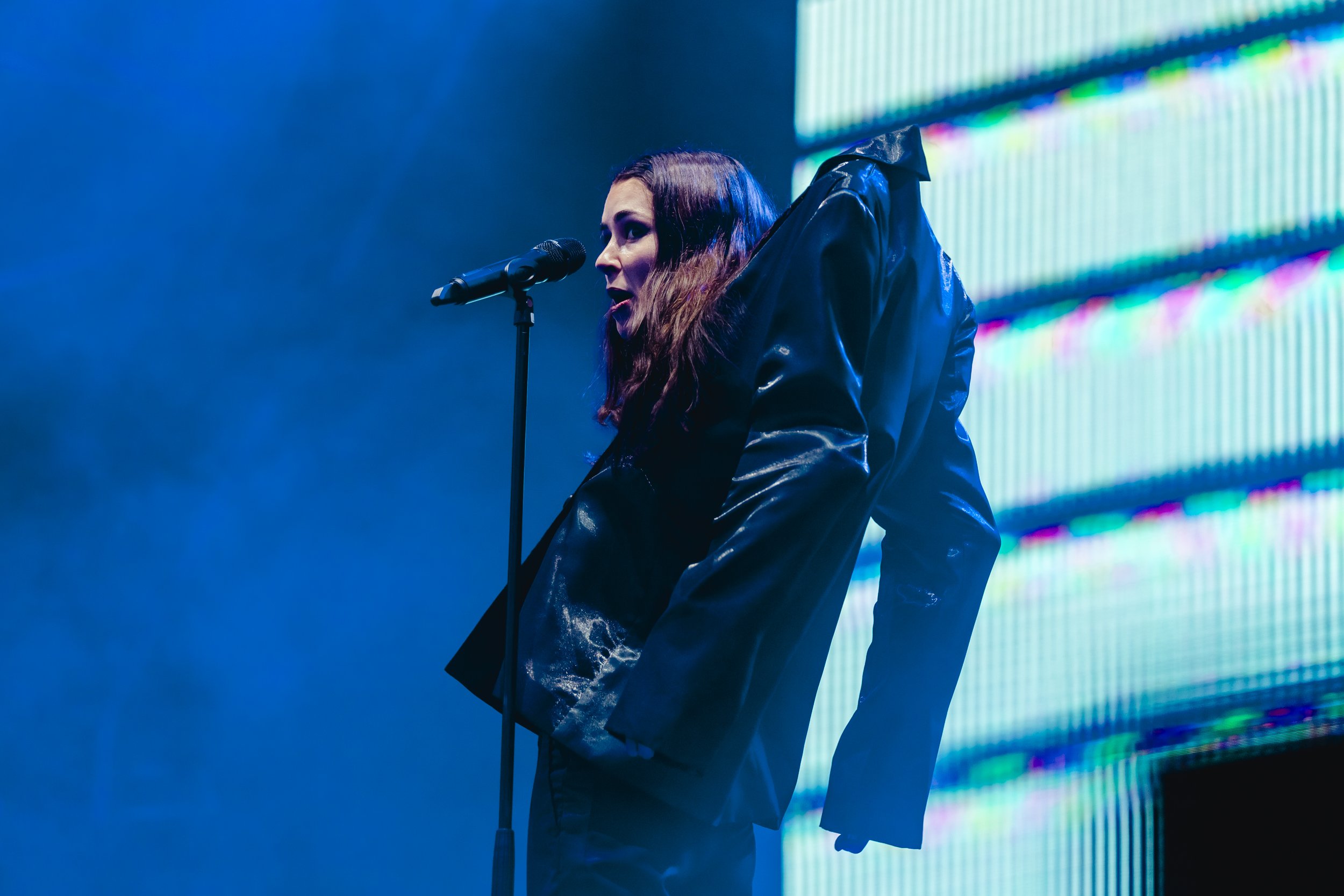 Confidence Man brought the party to Standon Calling 2023 - photos Confidence Man brought the party to Standon Calling 2023 - photos