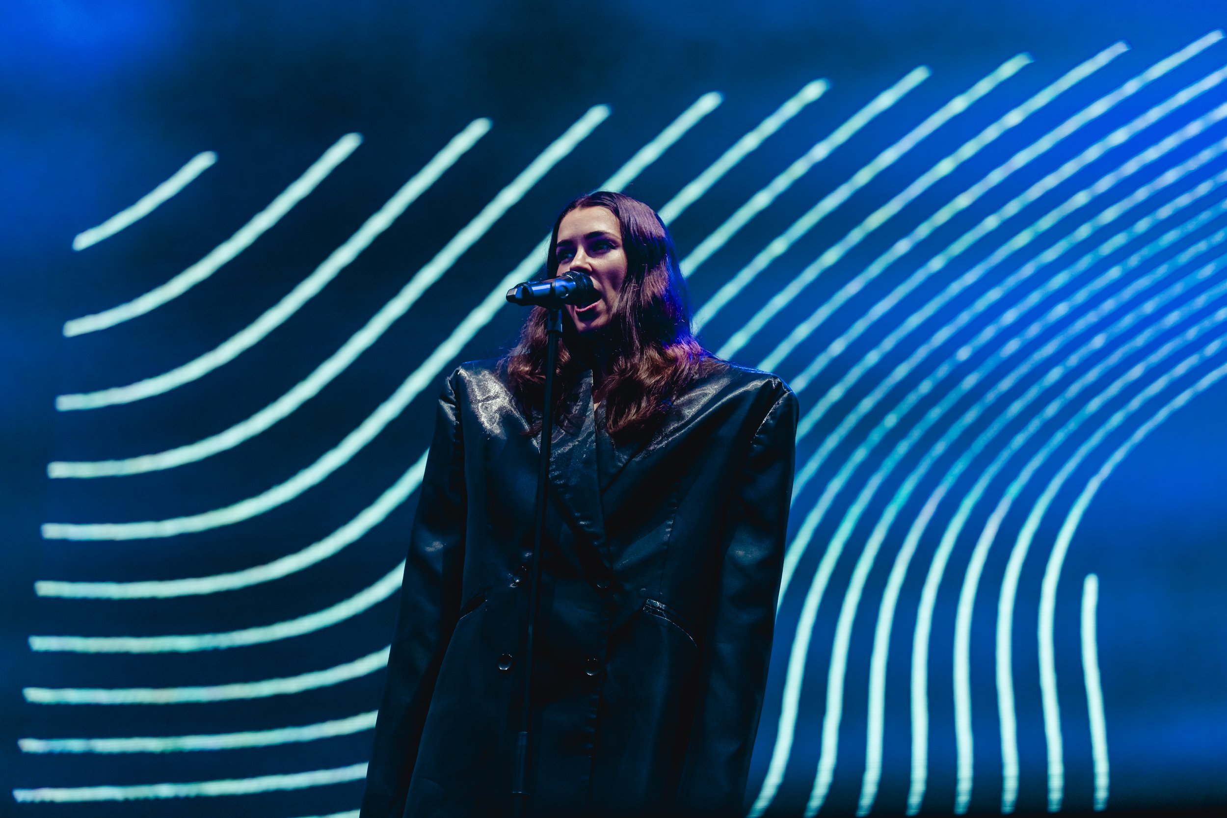Confidence Man brought the party to Standon Calling 2023 - photos Confidence Man brought the party to Standon Calling 2023 - photos