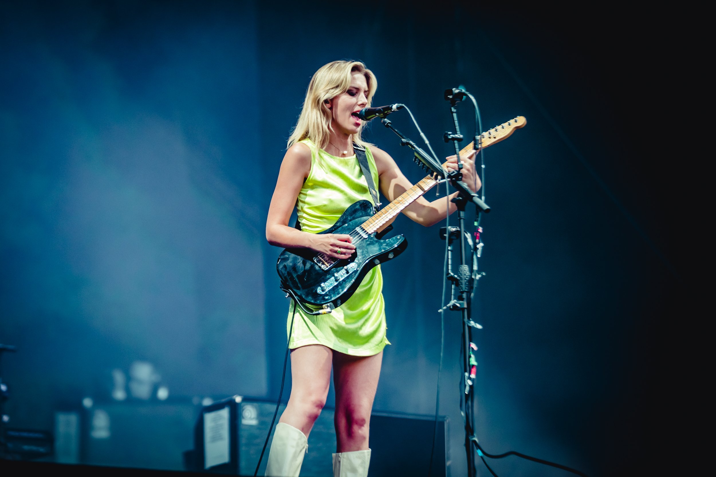 Wolf Alice stake their claim as Arctic Monkeys, Bring Me The Horizon and more mark a big second day at Reading 2022