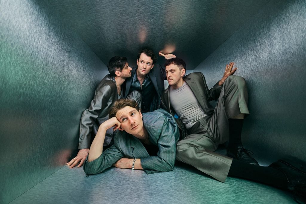 Glass Animals have shared a live performance video of 'A Tear in Space' from The Gorge