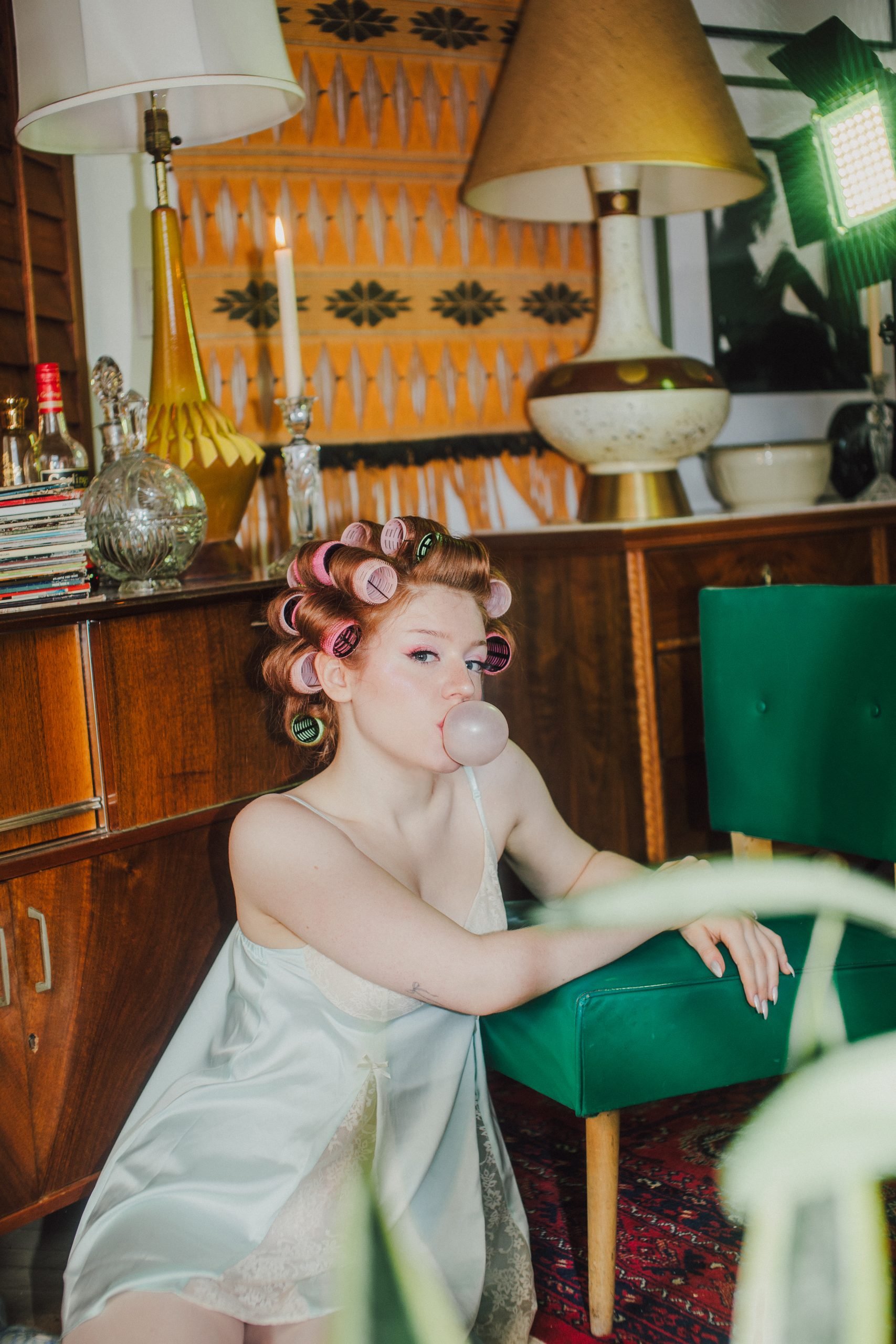 Housewife navigates health challenges, creative control and the delicate art of transformation on her glittering debut EP, 'Girl of the Hour' Housewife navigates health challenges, creative control and the delicate art of transformation on her glittering debut EP, 'Girl of the Hour'