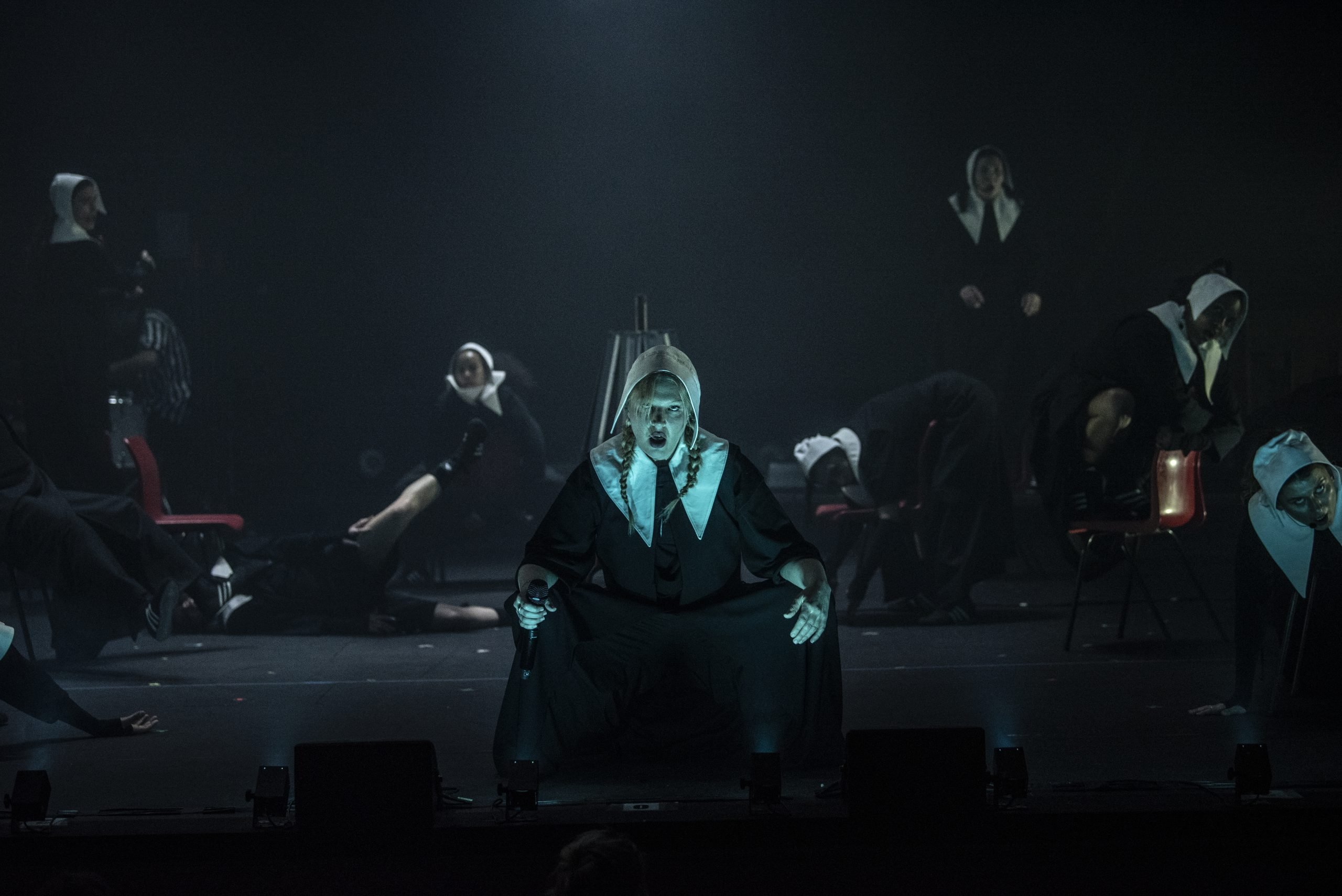 Self Esteem debuts new album 'A Complicated Woman' at London theatrical show - watch Self Esteem debuts new album 'A Complicated Woman' at London theatrical show - watch