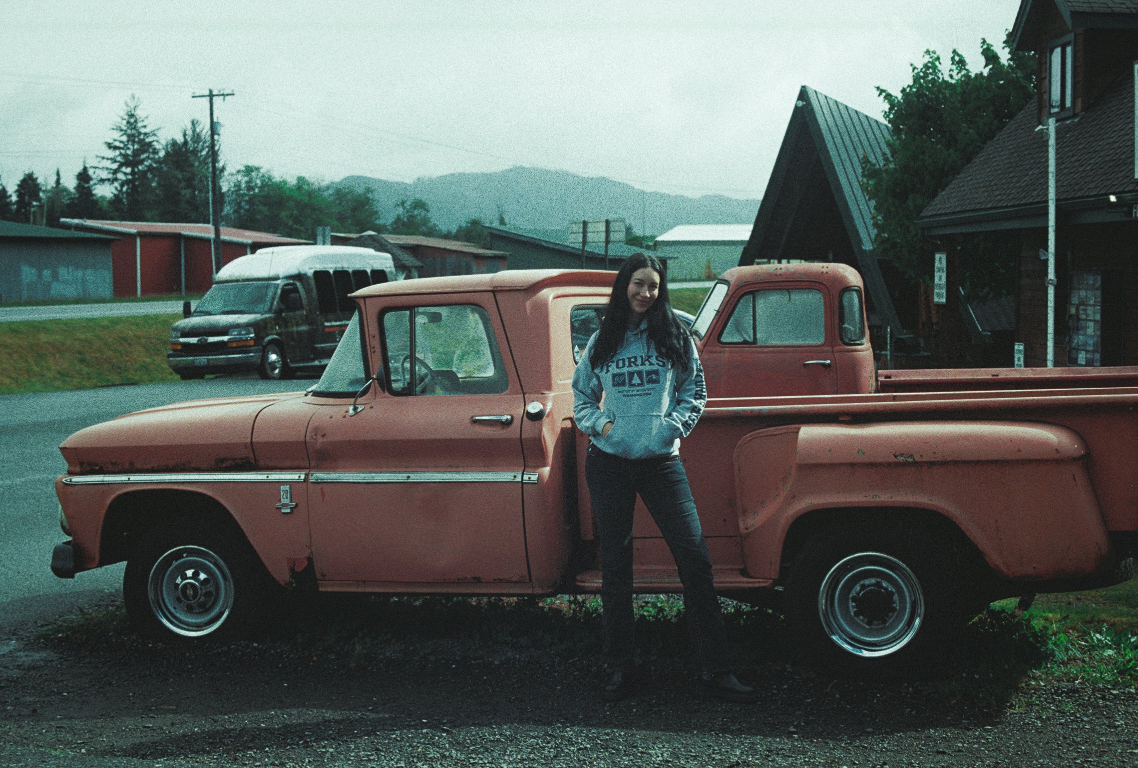 Julia Wolf: "I don't want to be boxed in - I just want to do what sounds cool" Julia Wolf: "I don't want to be boxed in - I just want to do what sounds cool"