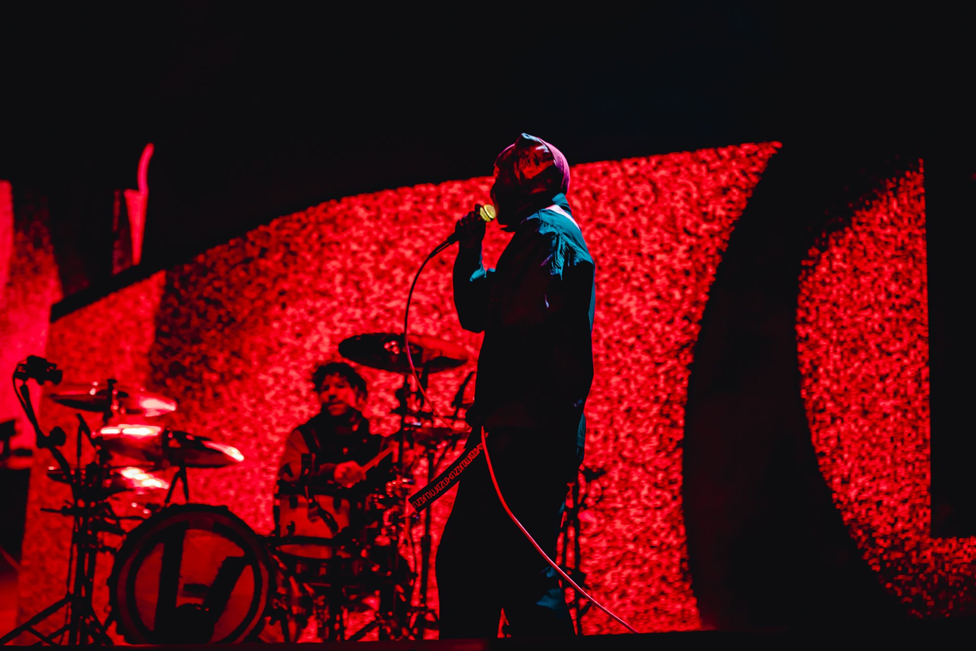 Twenty One Pilots transform London's O2 Arena into a dystopian theatre of rebellion