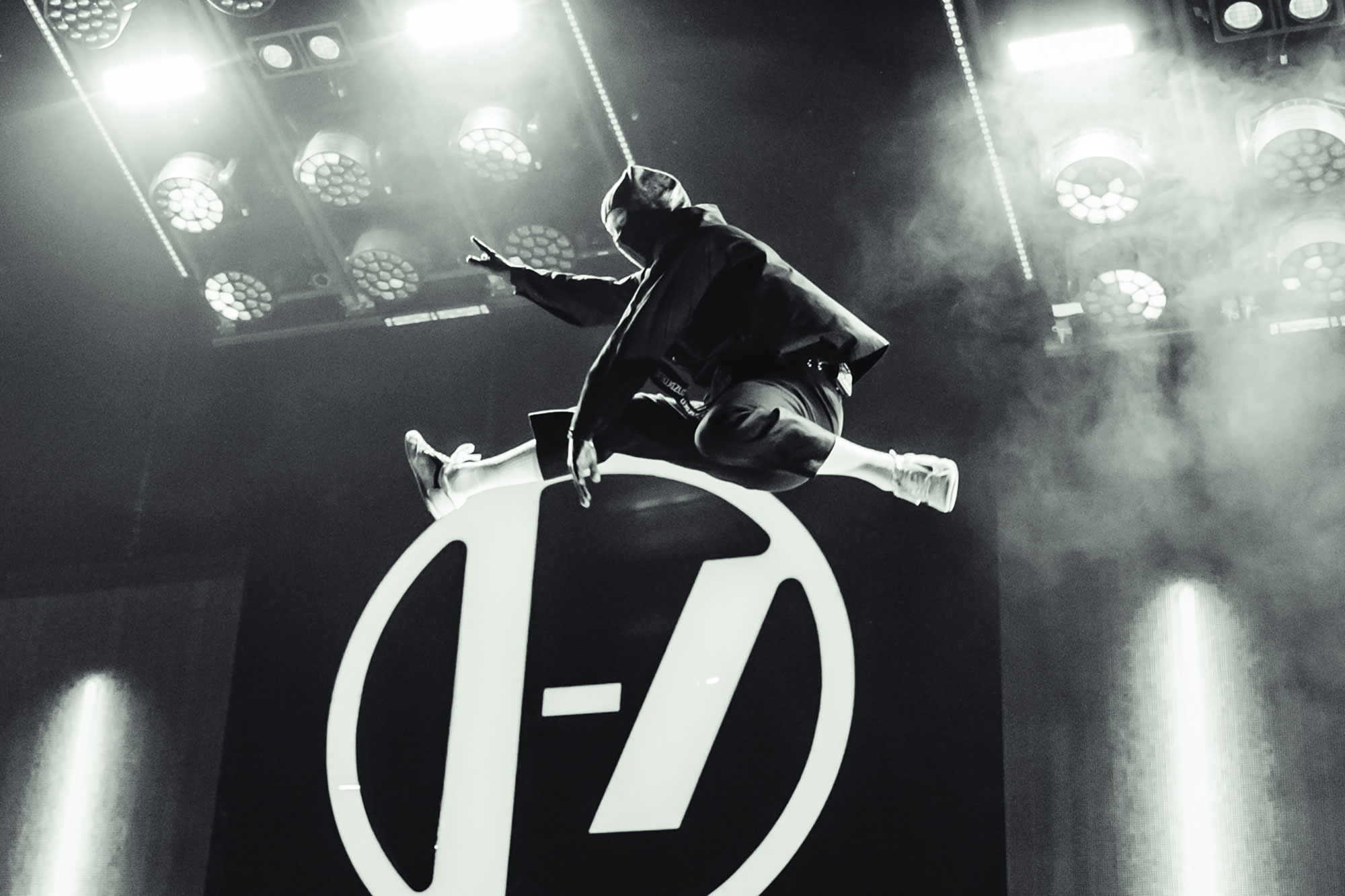 Twenty One Pilots transform London's O2 Arena into a dystopian theatre of rebellion