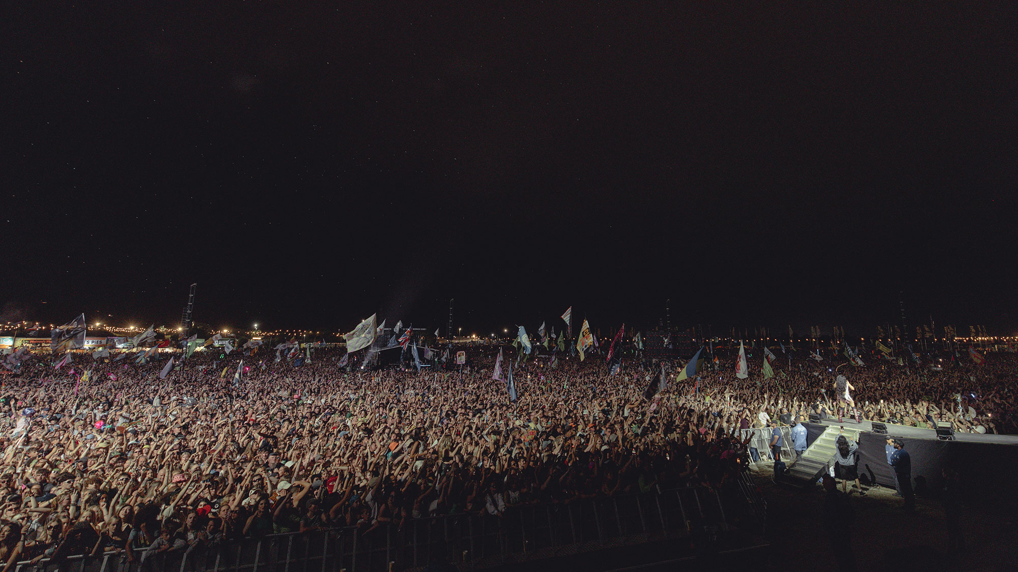 Charli xcx transforms Glastonbury 2025 into her own rave Charli xcx transforms Glastonbury 2025 into her own rave